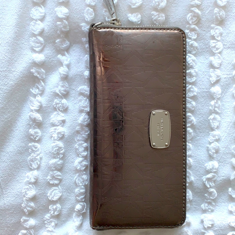 Silver Michael Kors wallet